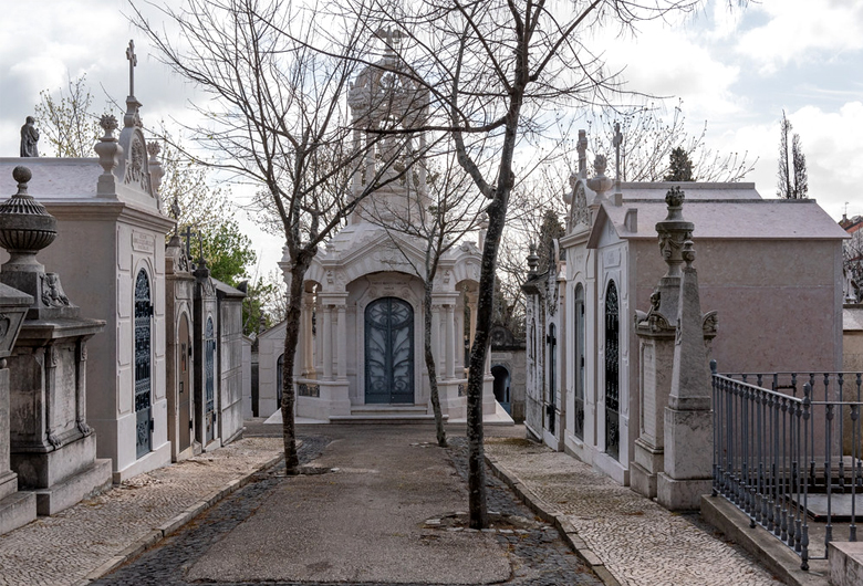 contents/resource/cemiterio-alto-sao-joao.jpg